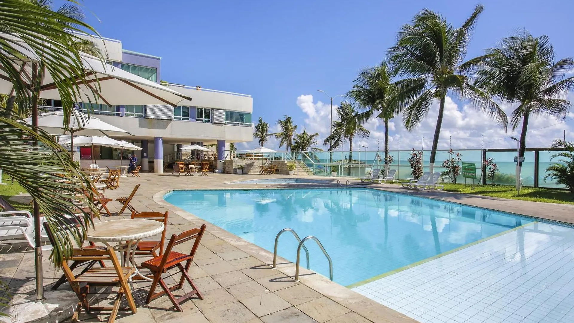SoleMar Flats: Beachfront Apartment with Exclusive Wi-Fi Natal 0*,